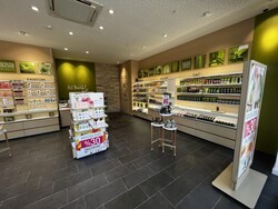 Kozmetik Sağlık Mağazası Raf Sistemi - 6