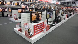 Teknoloji Mağazası Raf Sistemi - 12